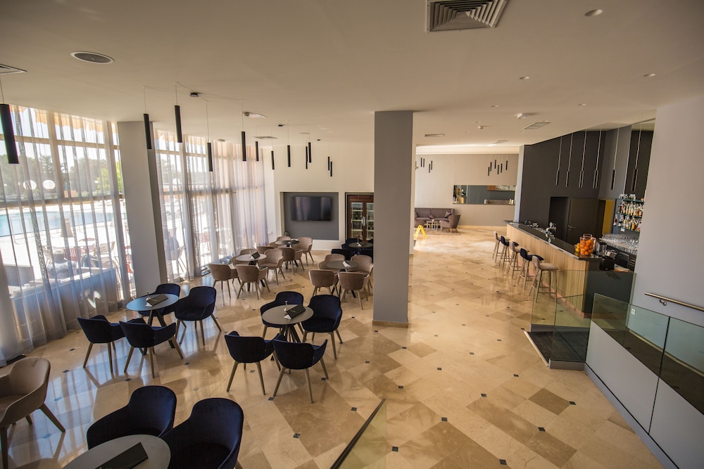 Ai Pini Medulin Resort — Restaurant & bars in Medulin, Istria