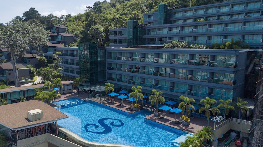 The Senses Resort & Pool Villas, Phuket — Swimming pool in Patong Beach, Phuket Province