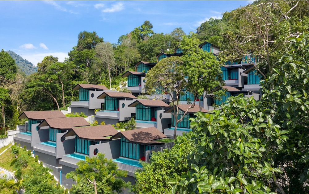 The Senses Resort & Pool Villas, Phuket — Hotel building in Patong Beach, Phuket Province