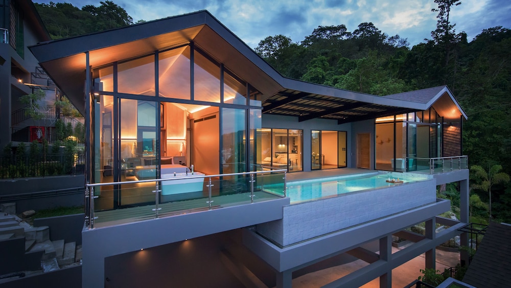 The Senses Resort & Pool Villas, Phuket — Hotel building in Patong Beach, Phuket Province