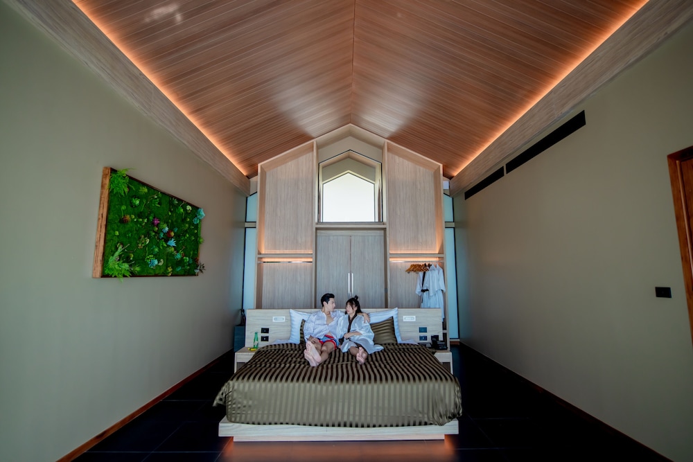 The Senses Resort & Pool Villas, Phuket — Hotel rooms in Patong Beach, Phuket Province