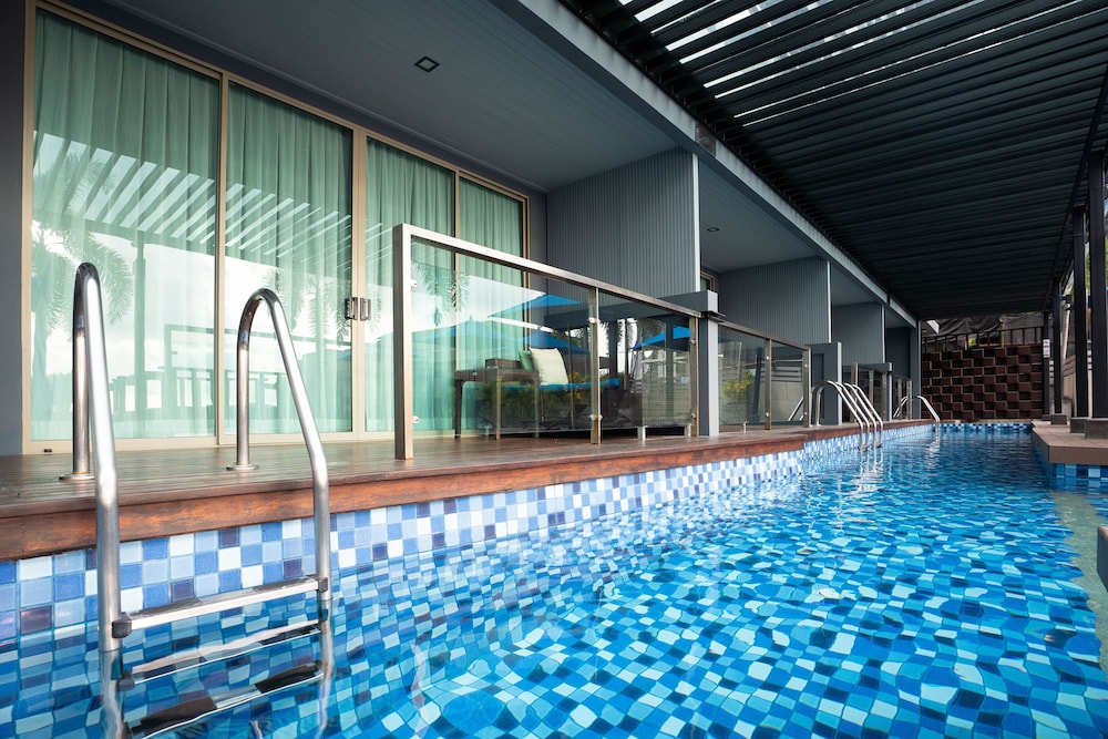 The Senses Resort & Pool Villas, Phuket — Swimming pool in Patong Beach, Phuket Province