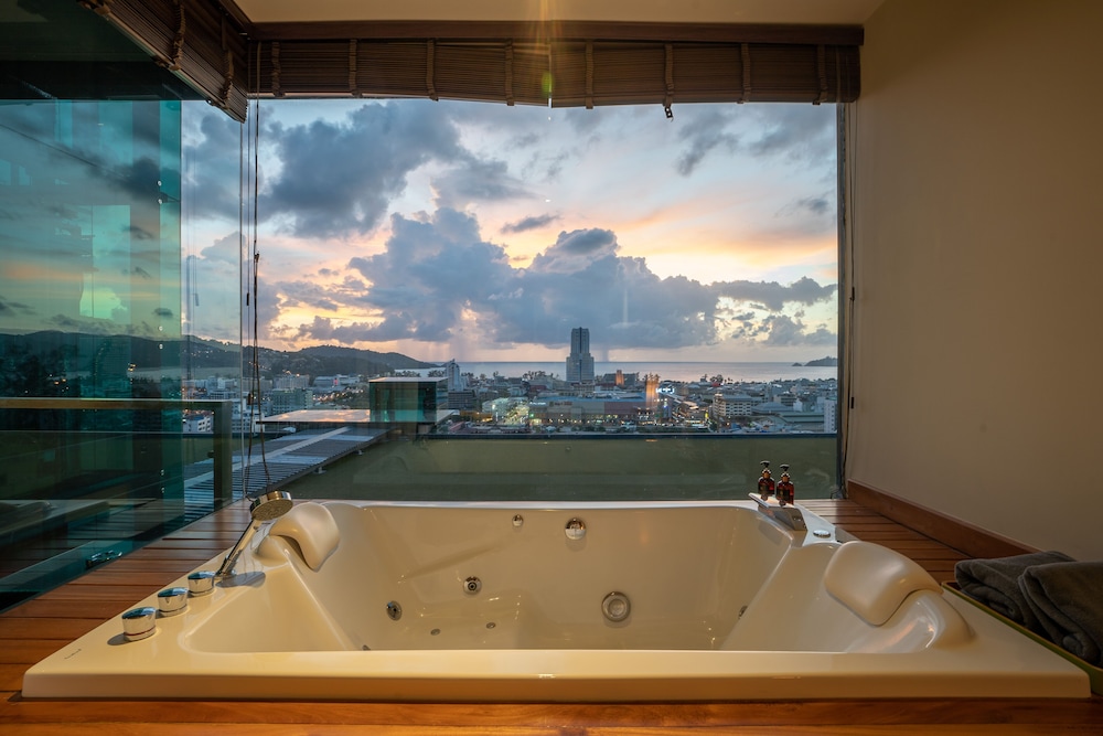 The Senses Resort & Pool Villas, Phuket — Hotel rooms in Patong Beach, Phuket Province