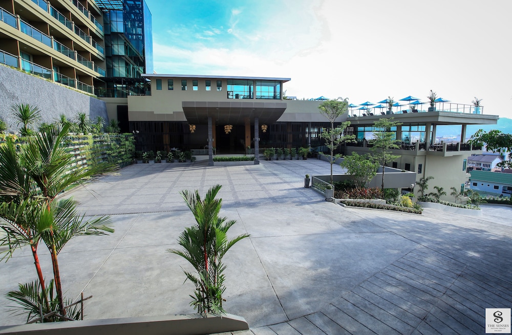 The Senses Resort & Pool Villas, Phuket — Hotel building in Patong Beach, Phuket Province