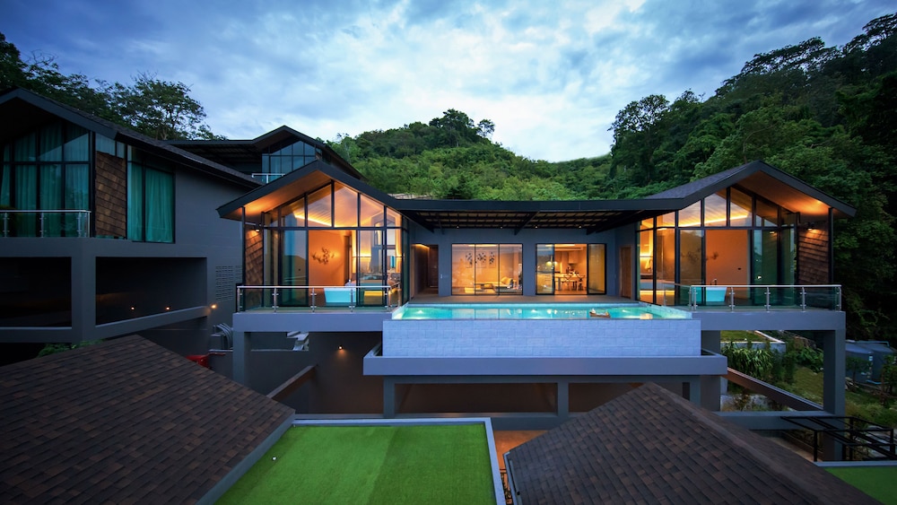 The Senses Resort & Pool Villas, Phuket — Swimming pool in Patong Beach, Phuket Province