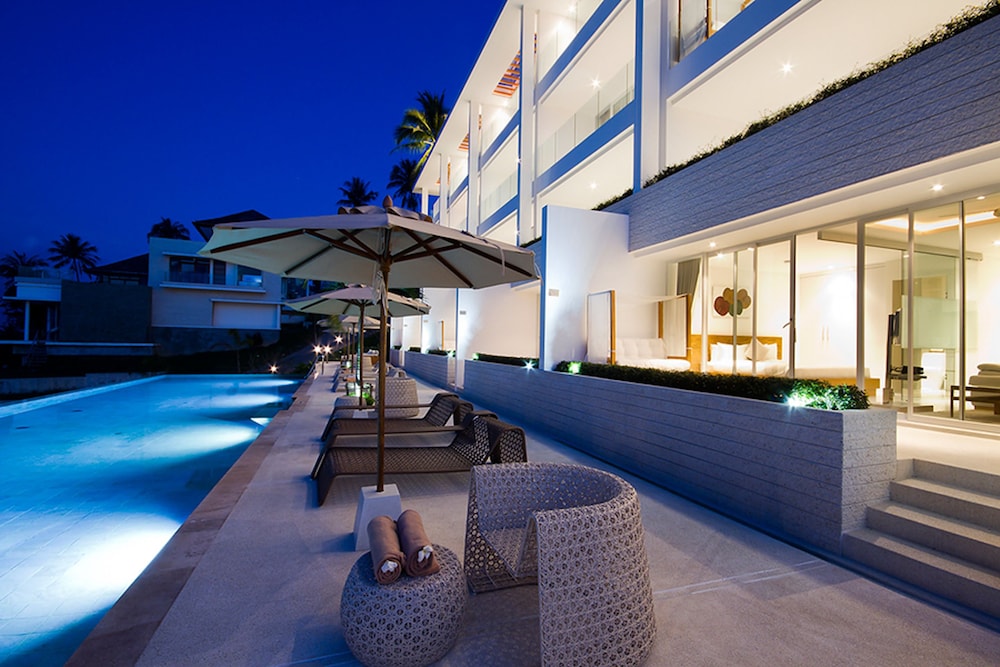 Code Samui Hotel — Hotel building in Mae Nam, Surat Thani