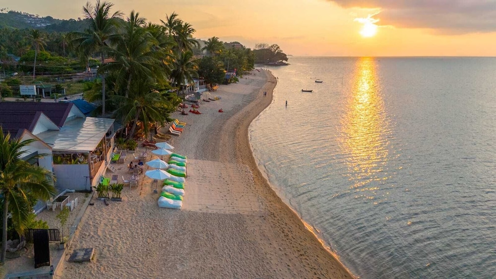 Code Samui Hotel — Beach in Mae Nam, Surat Thani