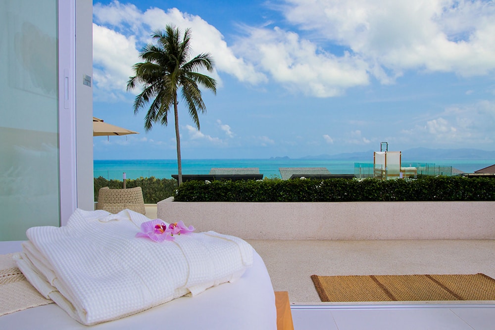 Code Samui Hotel — Hotel rooms in Mae Nam, Surat Thani