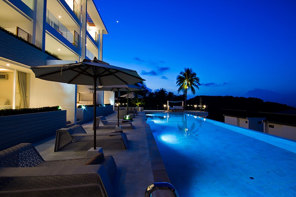 Code Samui Hotel — Swimming pool in Mae Nam, Surat Thani