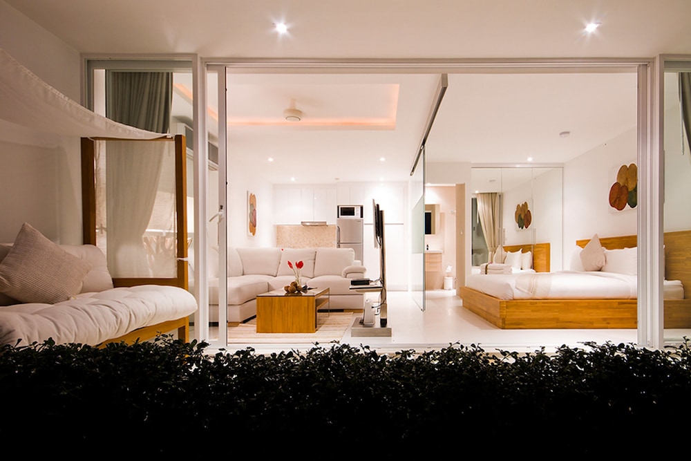 Code Samui Hotel — Hotel rooms in Mae Nam, Surat Thani