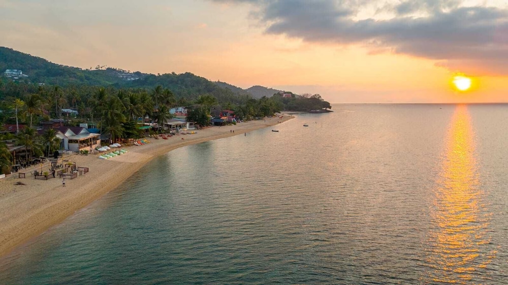 Code Samui Hotel — Beach in Mae Nam, Surat Thani