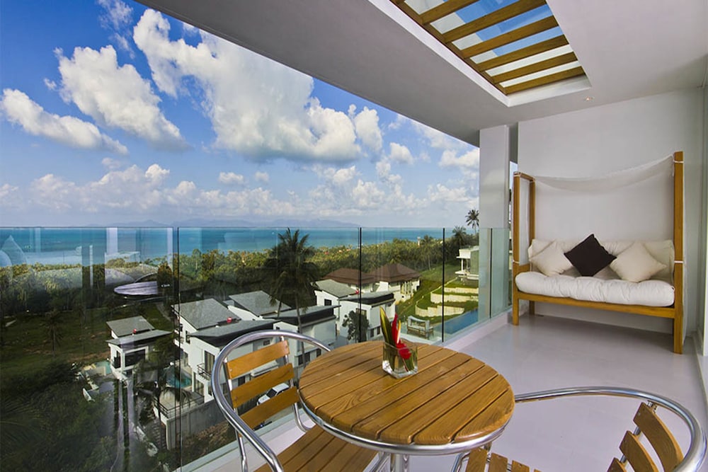 Code Samui Hotel — Hotel rooms in Mae Nam, Surat Thani