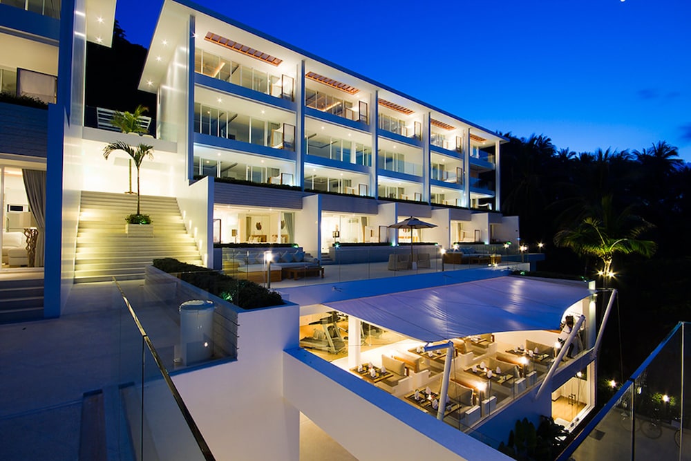 Code Samui Hotel — Hotel building in Mae Nam, Surat Thani