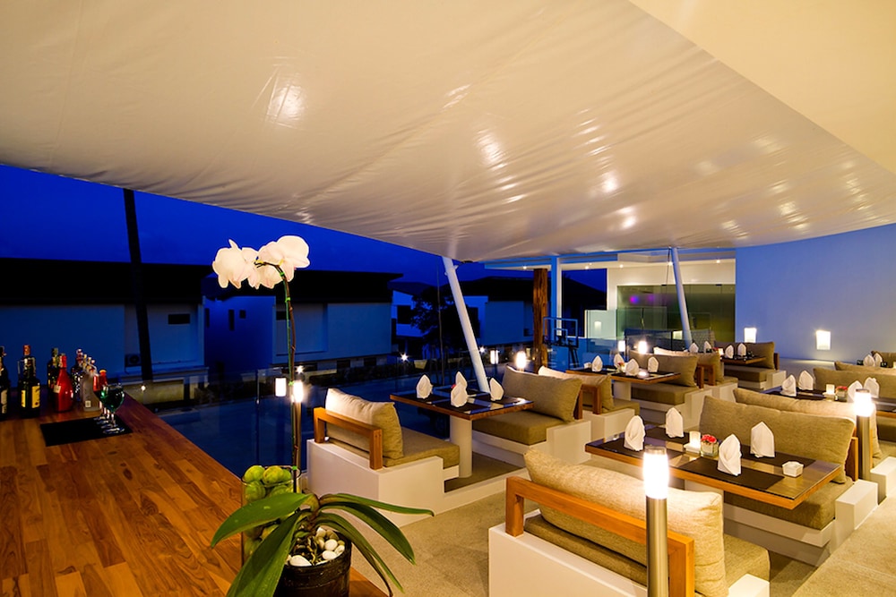 Code Samui Hotel — Restaurant & bars in Mae Nam, Surat Thani