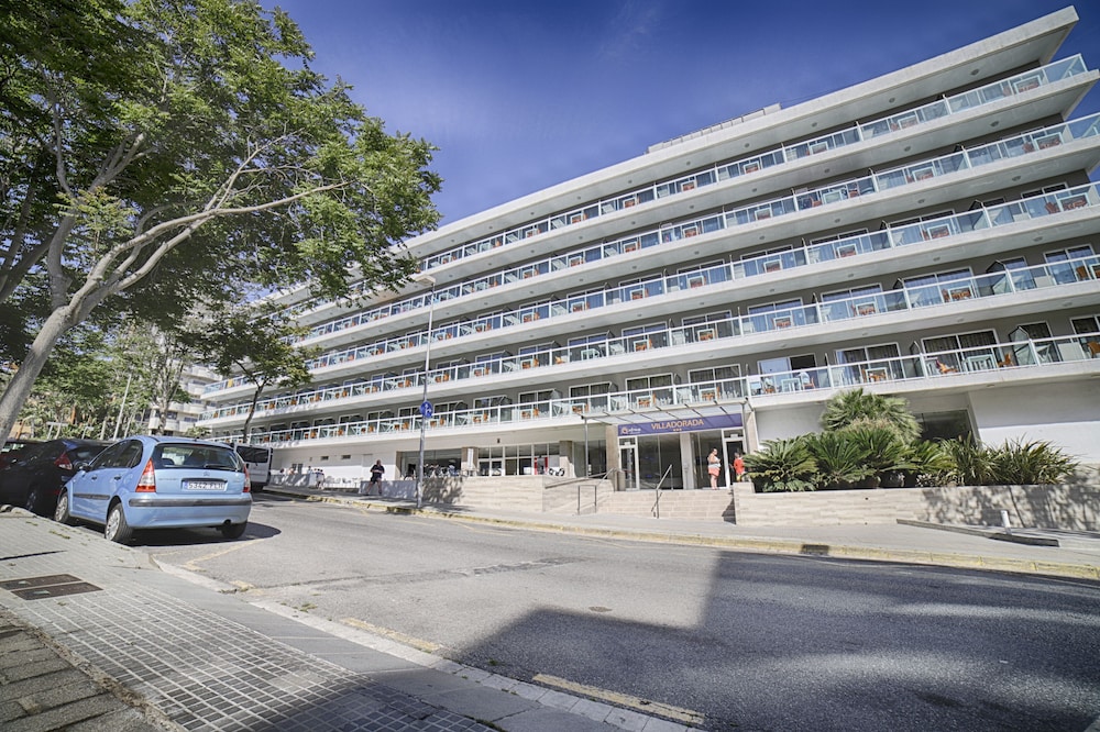 Ohtels Villa Dorada — Hotel building in Salou, Catalonia