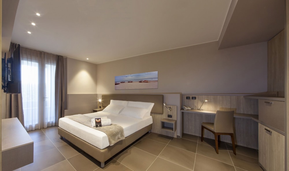 San Giorgio Palace Hotel — Hotel rooms in Ragusa, Sicily