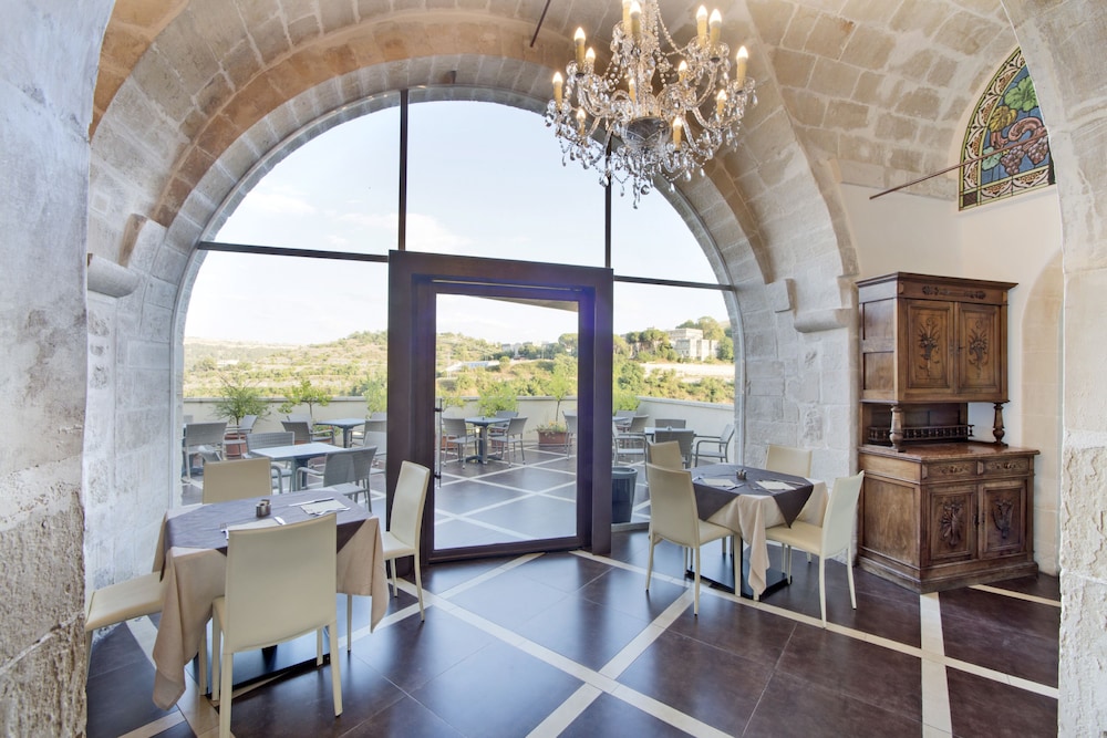 San Giorgio Palace Hotel — Hotel rooms in Ragusa, Sicily