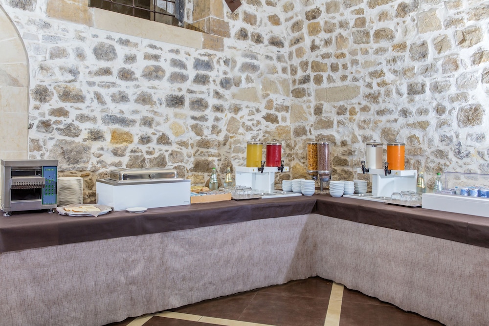 San Giorgio Palace Hotel — Restaurant & bars in Ragusa, Sicily