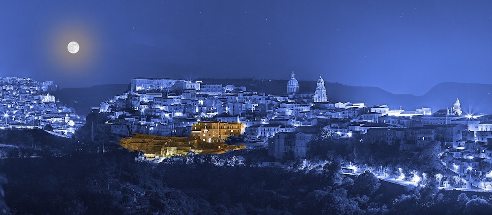 San Giorgio Palace Hotel — Attractions in the area in Ragusa, Sicily