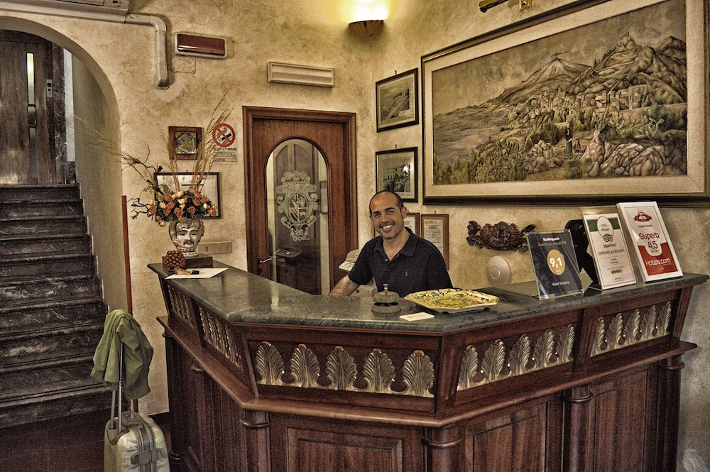 Hotel Victoria — Hotel building in Taormina, Sicily