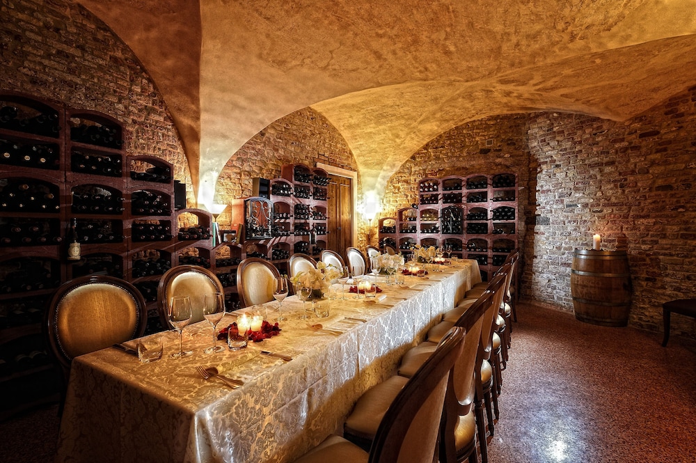 Hotel Ai Reali di Venezia — Restaurant & bars in Venice, Veneto