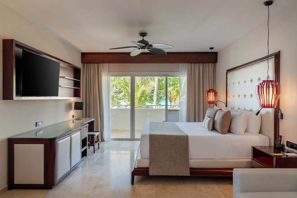 Grand Palladium Select Bávaro - All Inclusive — Hotel rooms in Bavaro, La Altagracia