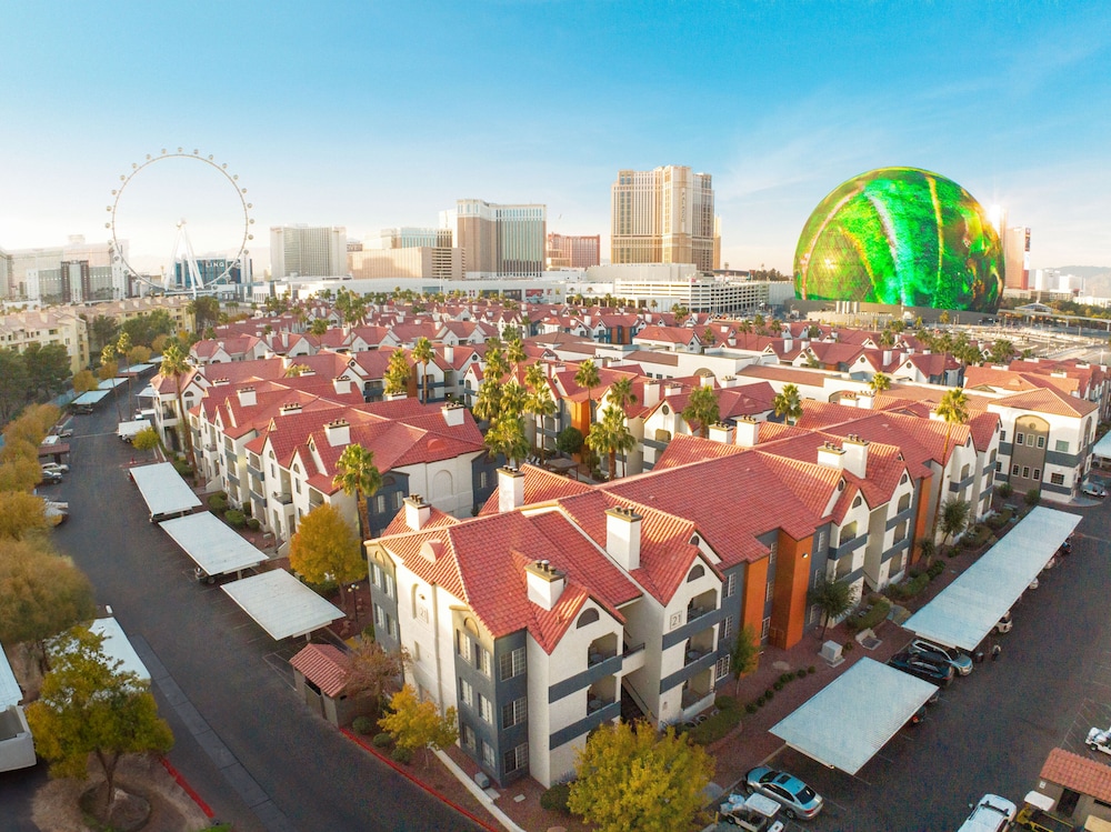 Holiday Inn Club Vacations at Desert Club Resort by IHG — Attractions in the area in Las Vegas, Nevada