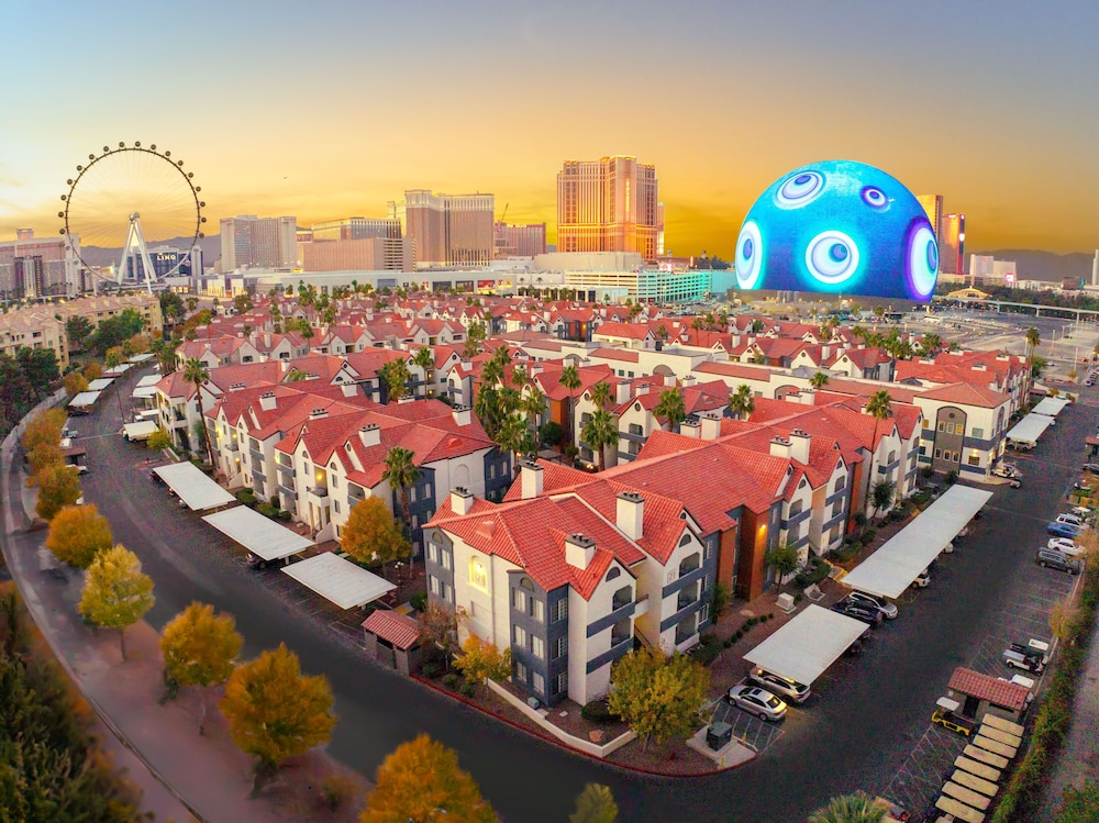 Holiday Inn Club Vacations at Desert Club Resort by IHG — Attractions in the area in Las Vegas, Nevada