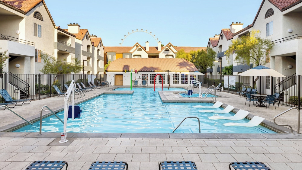 Holiday Inn Club Vacations at Desert Club Resort by IHG — Swimming pool in Las Vegas, Nevada