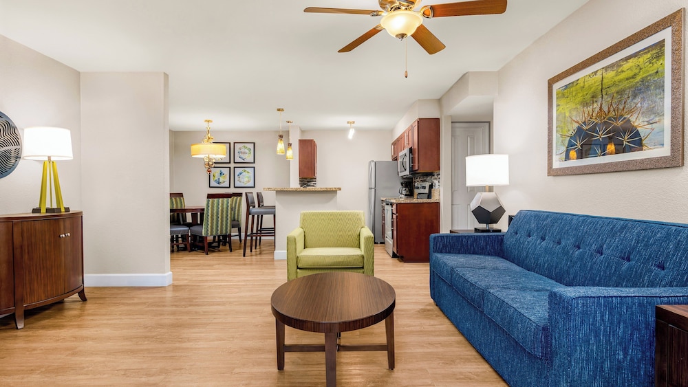 Holiday Inn Club Vacations at Desert Club Resort by IHG — Hotel rooms in Las Vegas, Nevada
