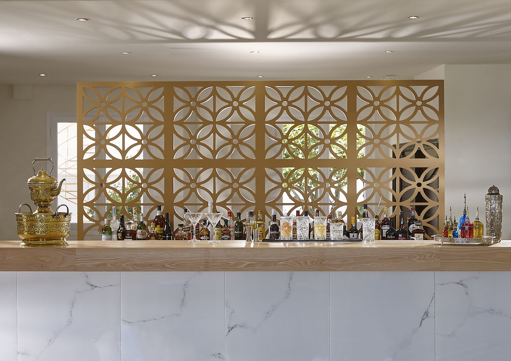 Vasia Boulevard - Adults Only — Restaurant & bars in Hersonissos