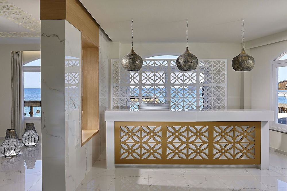 Vasia Boulevard - Adults Only — Restaurant & bars in Hersonissos