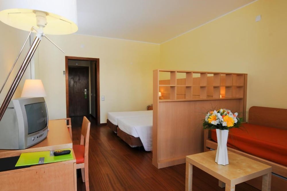 INATEL Albufeira — Hotel rooms in Albufeira, Faro