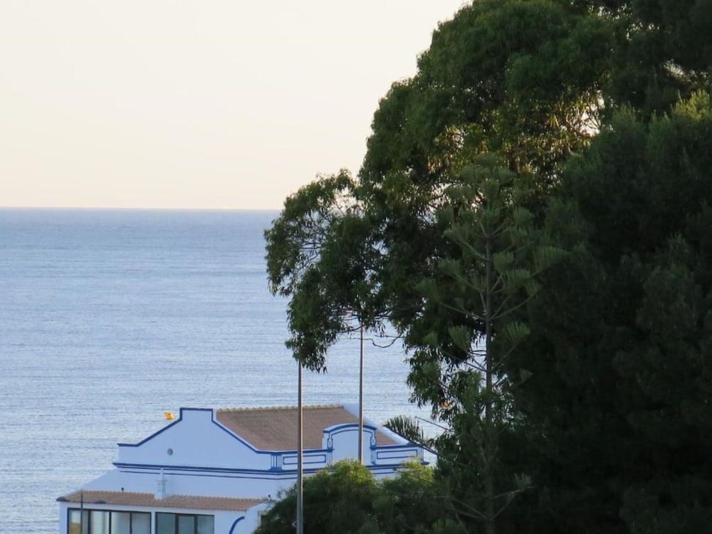 INATEL Albufeira — Hotel building in Albufeira, Faro