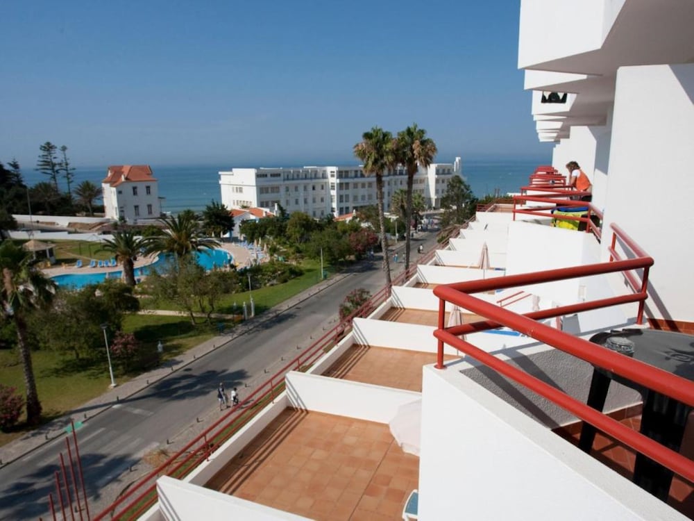 INATEL Albufeira — Hotel building in Albufeira, Faro