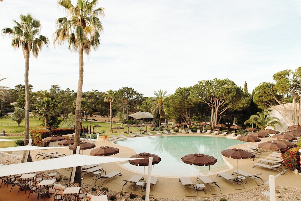 Vale del Rei Hotel & Villas — Swimming pool in Carvoeiro, Faro