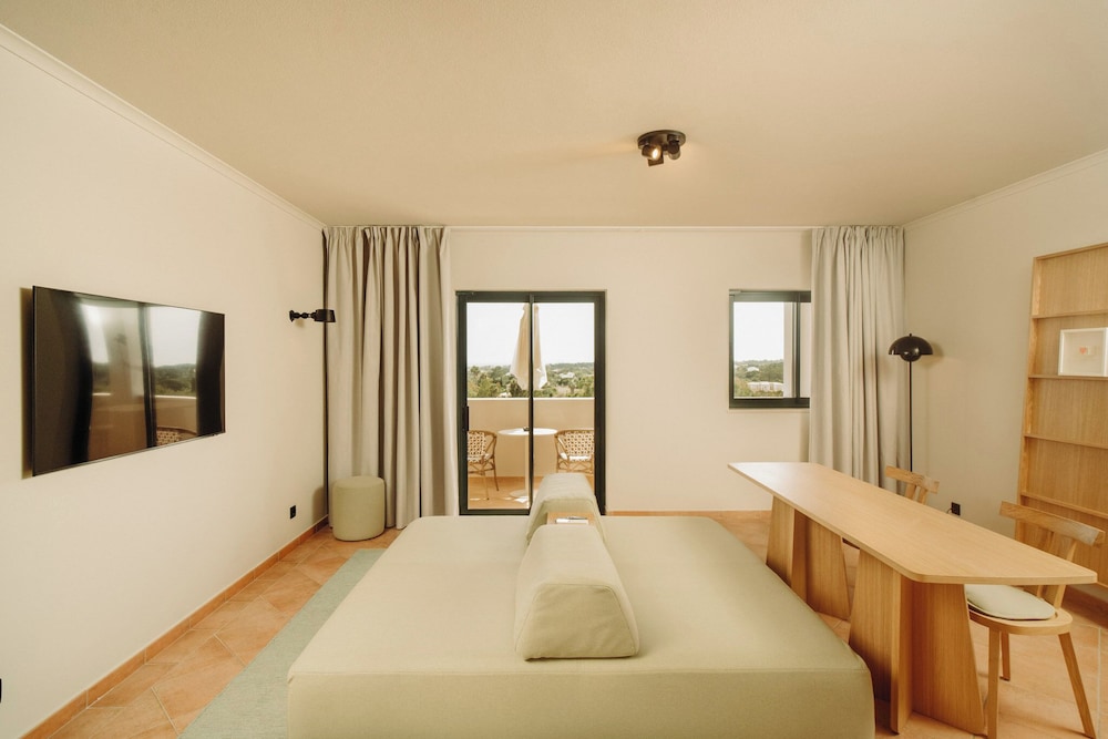 Vale del Rei Hotel & Villas — Hotel rooms in Carvoeiro, Faro