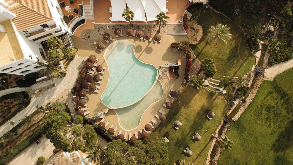 Vale del Rei Hotel & Villas — Swimming pool in Carvoeiro, Faro