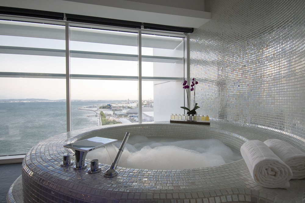 Myriad by SANA Hotels — Hotel rooms in Lisbon, Lisboa