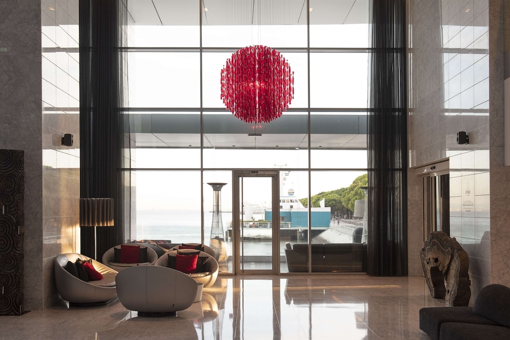 Myriad by SANA Hotels — Hotel building in Lisbon, Lisboa