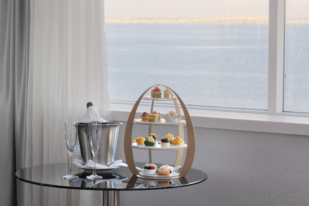 Myriad by SANA Hotels — Hotel rooms in Lisbon, Lisboa