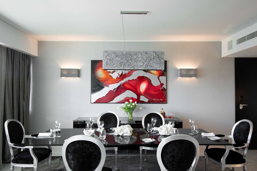 Myriad by SANA Hotels — Restaurant & bars in Lisbon, Lisboa