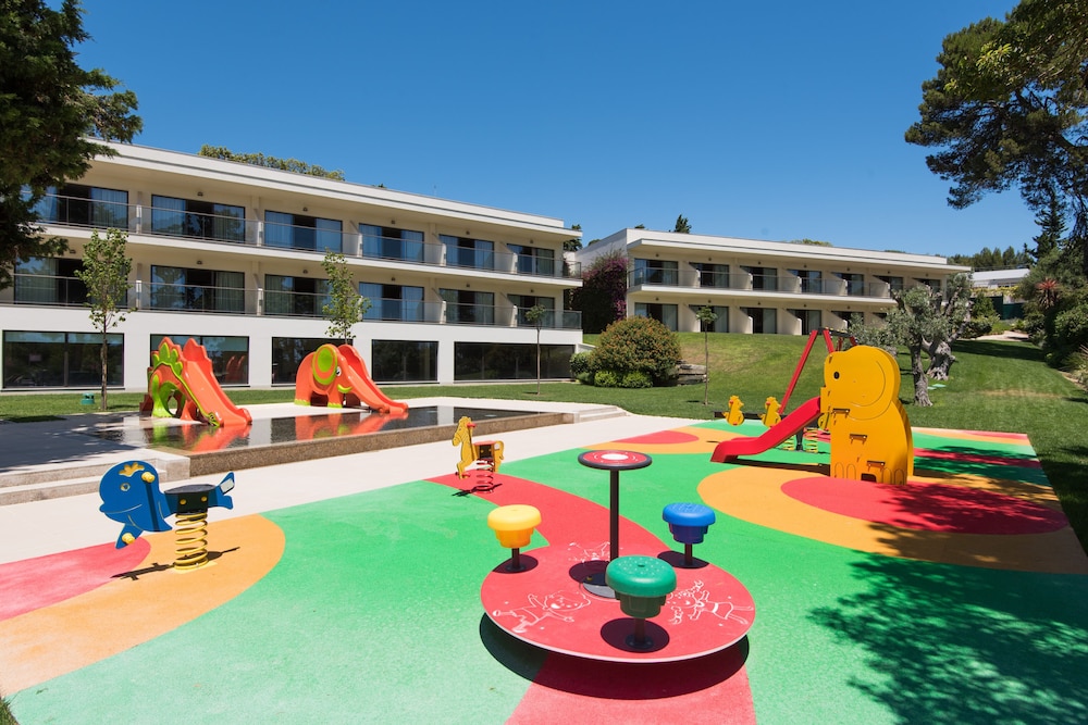 Vila Gale Collection Palacio dos Arcos Hotel — Attractions for children in Oeiras, Lisboa