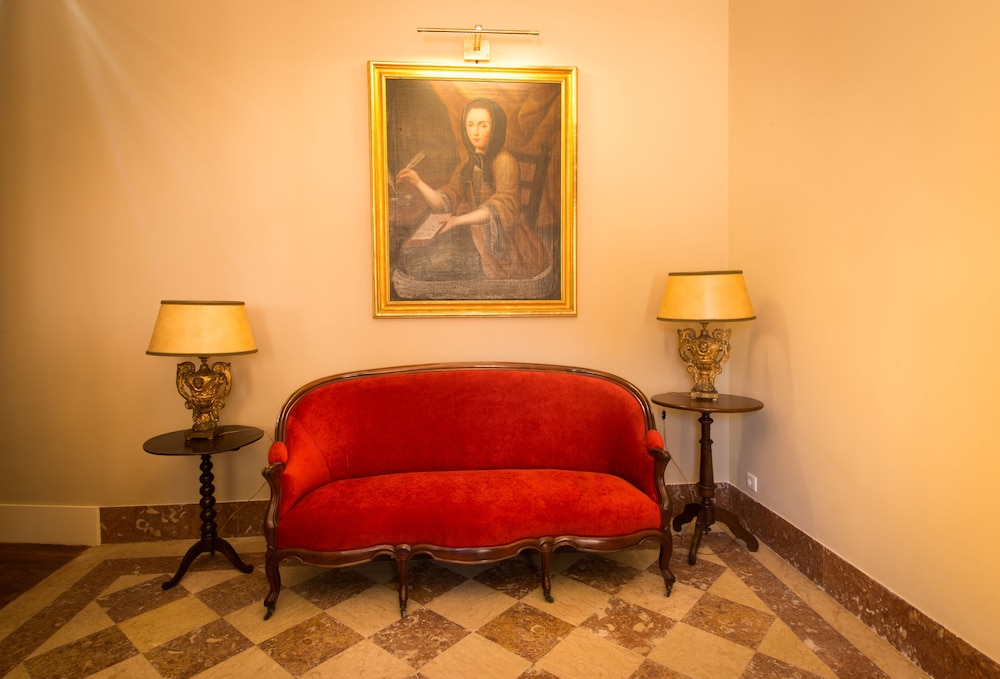 Vila Gale Collection Palacio dos Arcos Hotel — Hotel building in Oeiras, Lisboa