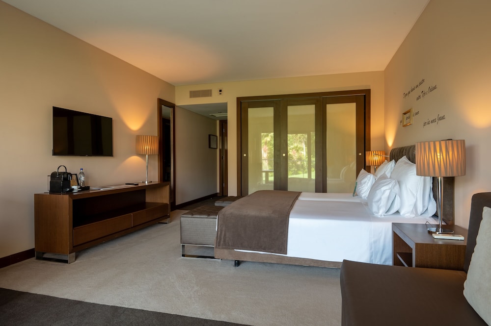 Vila Gale Collection Palacio dos Arcos Hotel — Hotel rooms in Oeiras, Lisboa