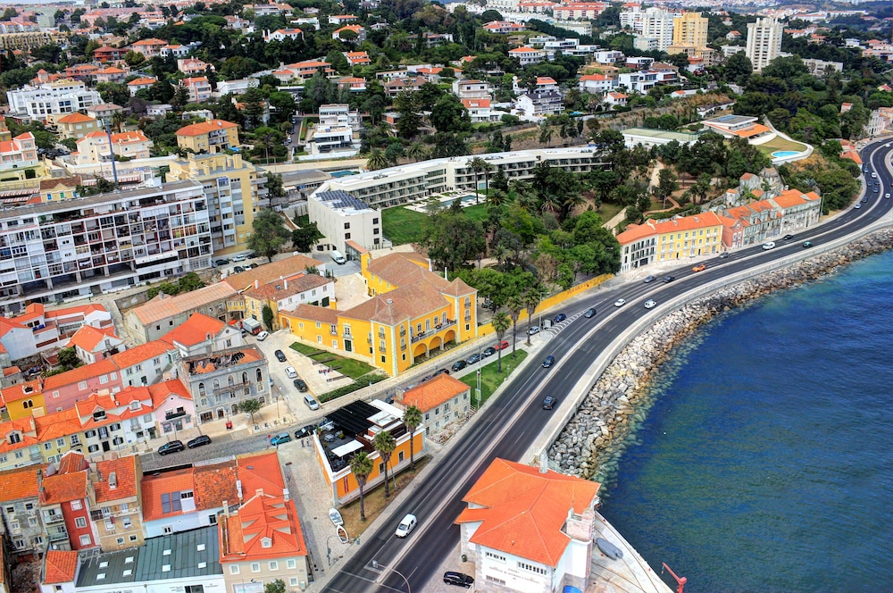Vila Gale Collection Palacio dos Arcos Hotel — Attractions in the area in Oeiras, Lisboa