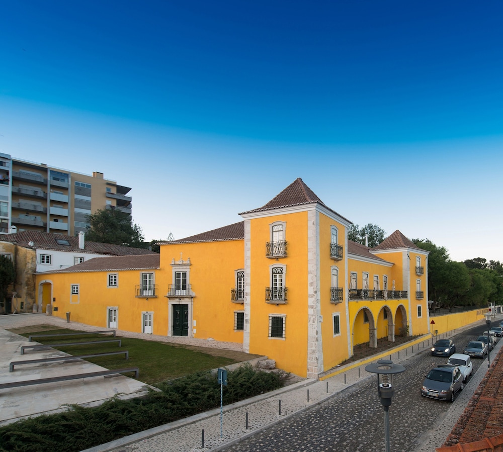 Vila Gale Collection Palacio dos Arcos Hotel — Hotel building in Oeiras, Lisboa