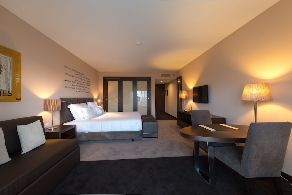Vila Gale Collection Palacio dos Arcos Hotel — Hotel rooms in Oeiras, Lisboa