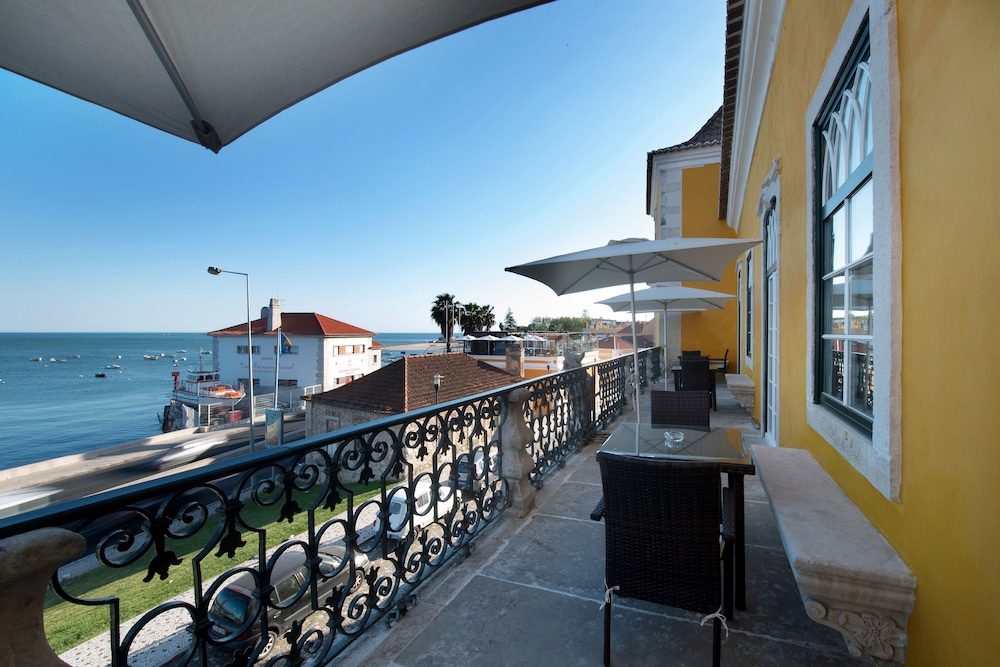 Vila Gale Collection Palacio dos Arcos Hotel — Attractions in the area in Oeiras, Lisboa