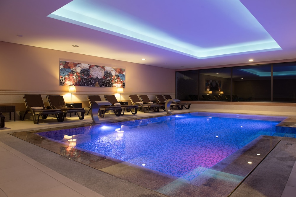 Vila Gale Collection Palacio dos Arcos Hotel — Swimming pool in Oeiras, Lisboa